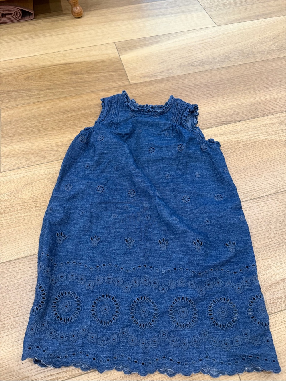 Gap Doen Girls' Navy Eyelet Dress - Classic Summer Style